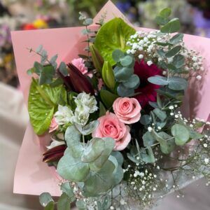 Ramo de flor seca con hortensia